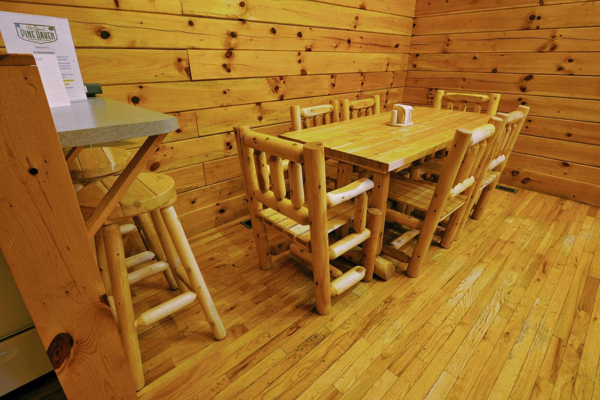 The Cabins At Pine Haven - Beckley Beaver المظهر الخارجي الصورة