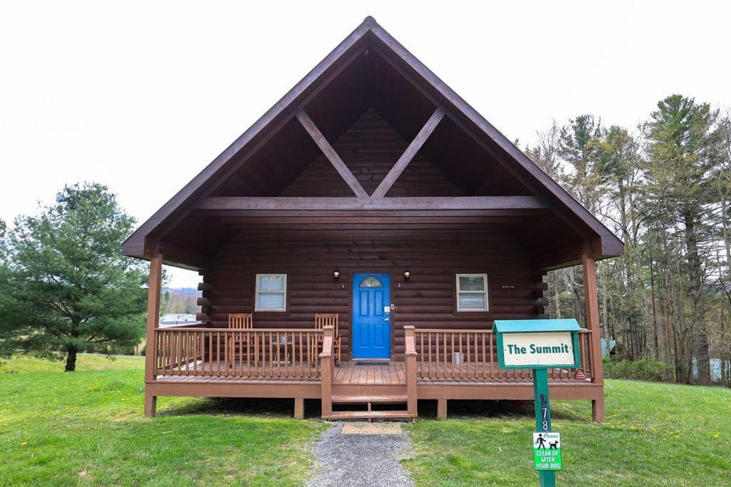 The Cabins At Pine Haven - Beckley Beaver المظهر الخارجي الصورة
